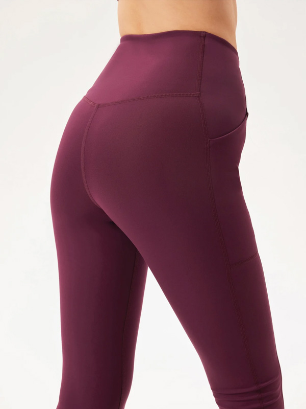 POCKET - Plus Size Trenings tights fra Girlfriend Collective
