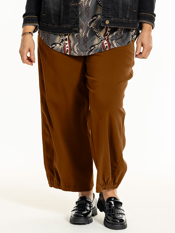 CLARA - Plus Size Bukser fra Gozzip