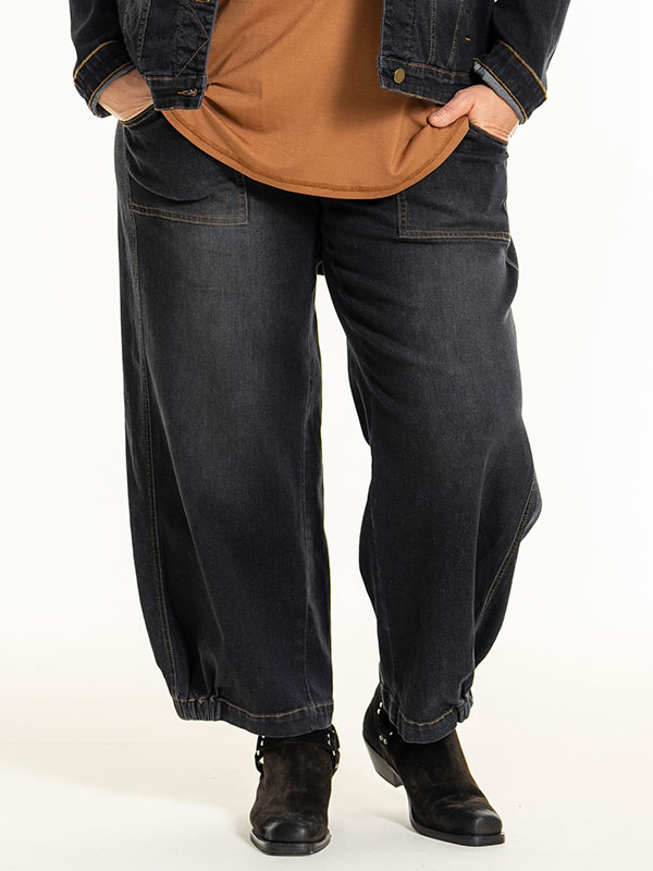 CLARA - Plus Size Jeans fra Gozzip
