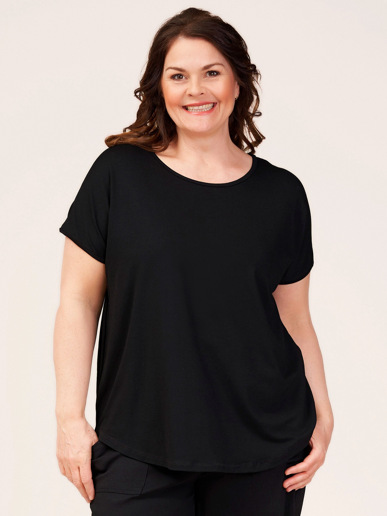 GITTE  - Plus Size T-shirt fra Gozzip