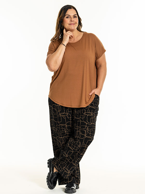 GITTE - Plus Size T-shirt fra Gozzip