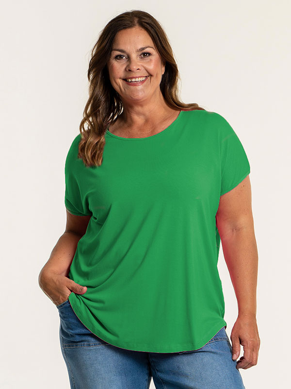 GITTE - Plus Size T-shirt fra Gozzip