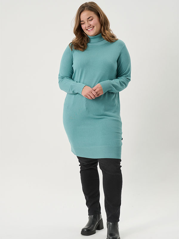 ADAZAR - Plus Size Kjole fra Adia