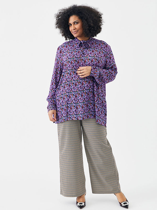 DAGNY - Plus Size Bluse fra Adia