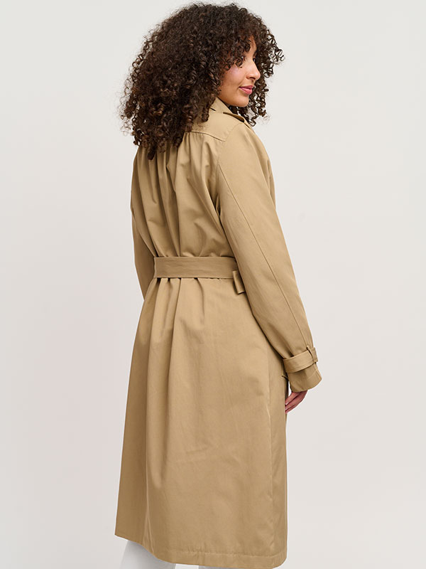 EIKIA - Plus Size Jakke fra Adia