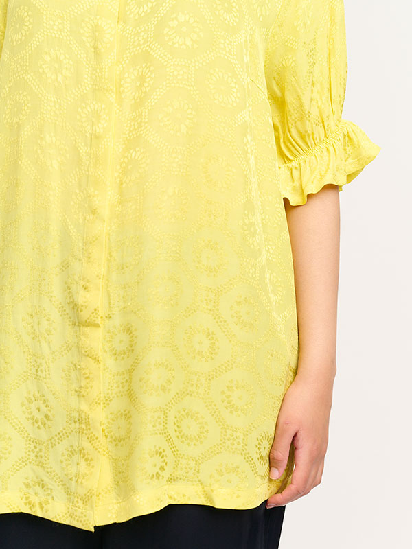 Bluse fra Adia