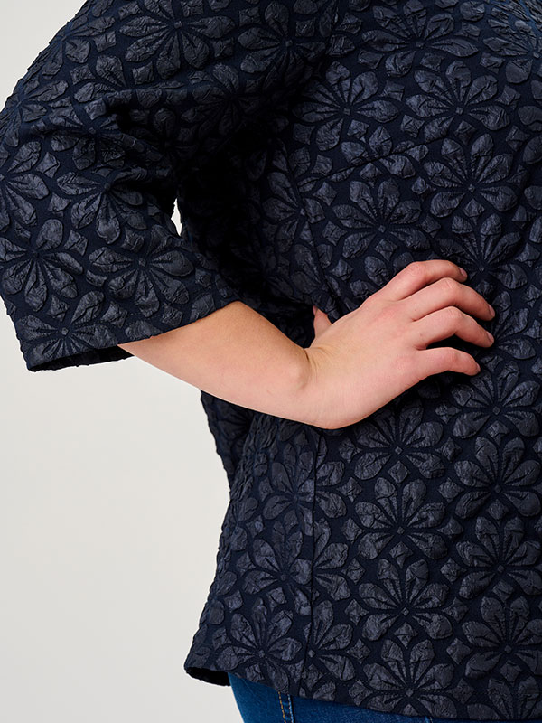ADGENA - Plus Size Bluse fra Adia