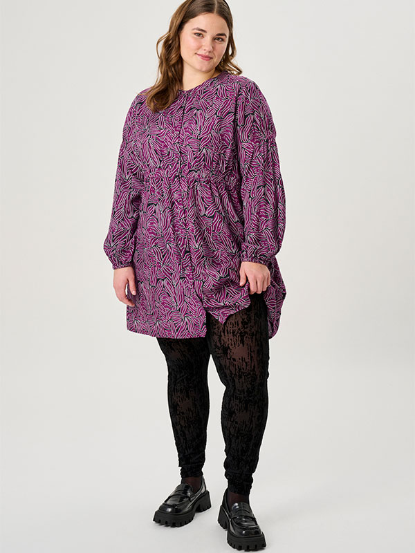 ADGERMAINE - Plus Size Leggings fra Adia