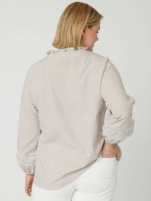 ADGINGER - Plus Size Bluse fra Adia