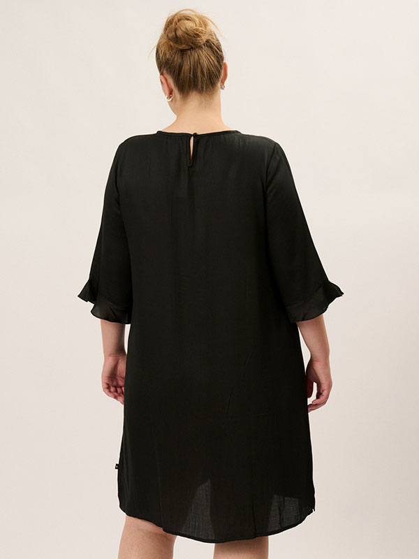 PAULA - Plus Size Kjole fra Adia