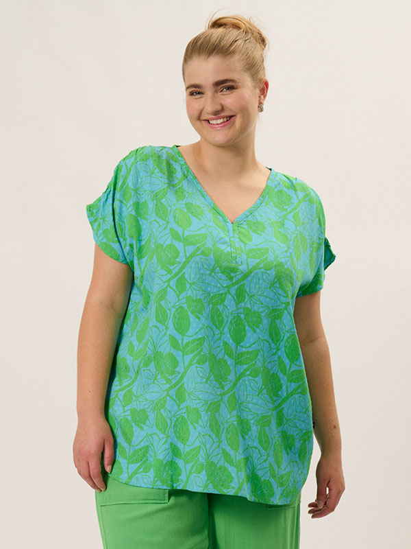 Bluse fra Adia