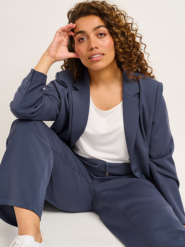 ADSALIMA - Plus Size Blazer fra Adia