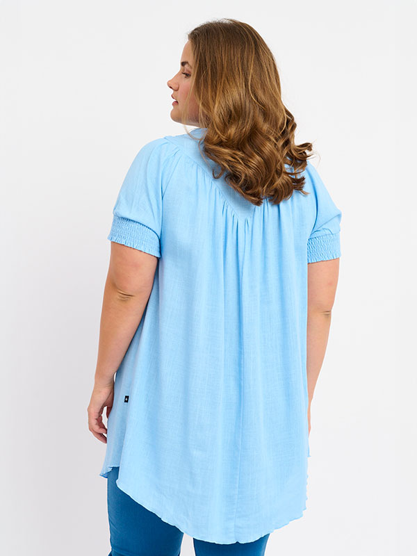 ADVALKYRIE - Plus Size Kjole fra Adia