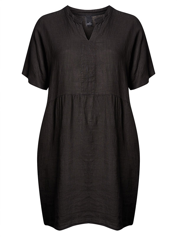 ADVANJA - Plus Size Kjole fra Adia