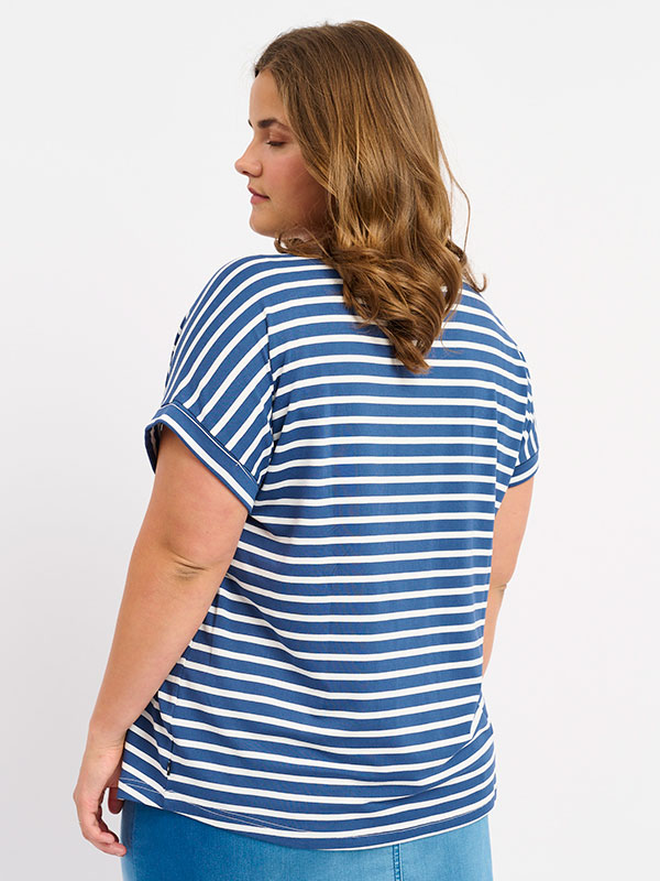 ADVI - Plus Size T-shirt fra Adia