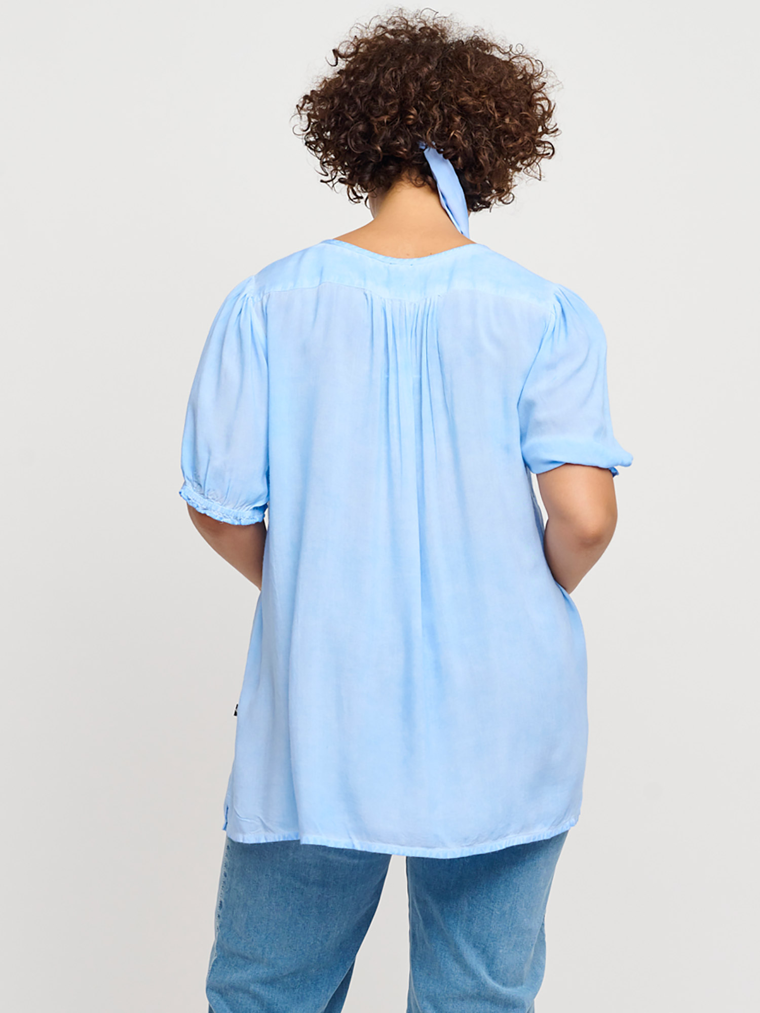 Bluse fra Adia