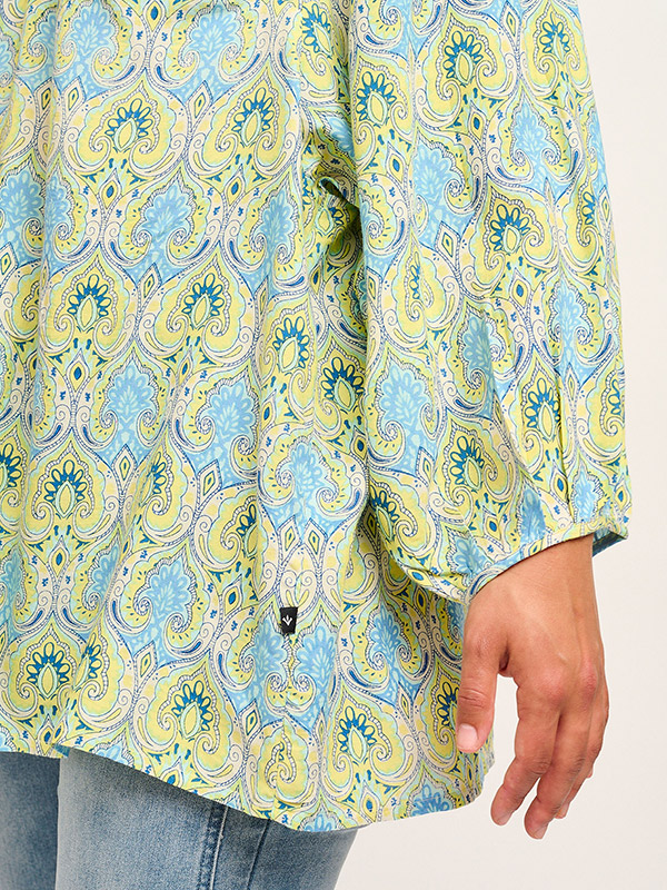 Bluse fra Adia