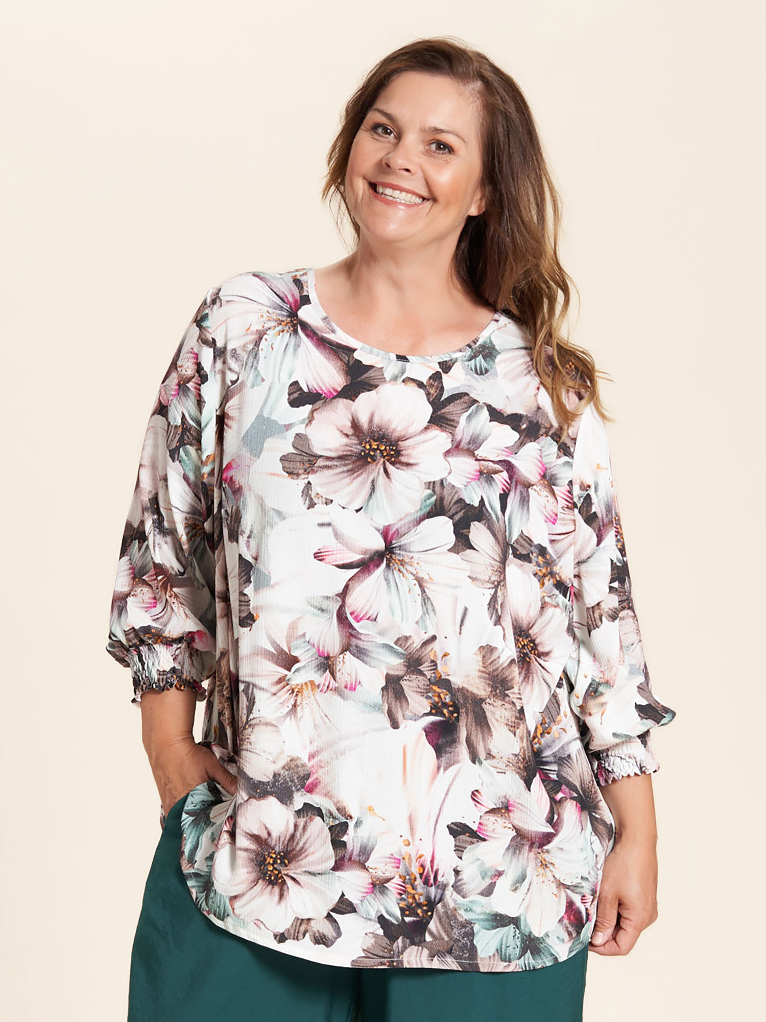 Vicky - Bluse Med Blomsterprint fra Gozzip