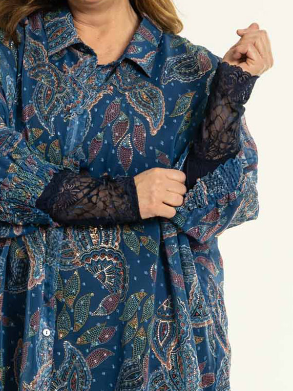 EMIRA - Plus Size Bluse fra Gozzip