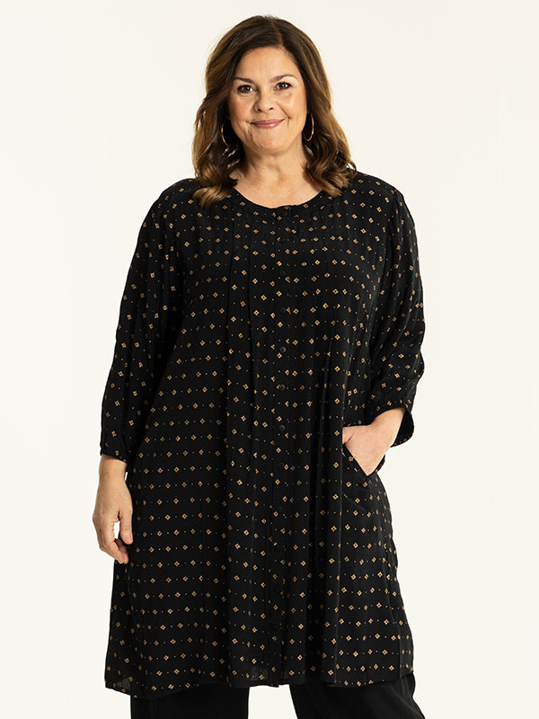 VALDIS - Plus Size Tunika fra Gozzip