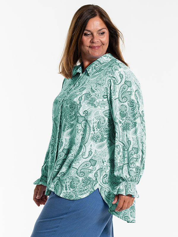 ANNAMAY - Plus Size Skjorte fra Gozzip