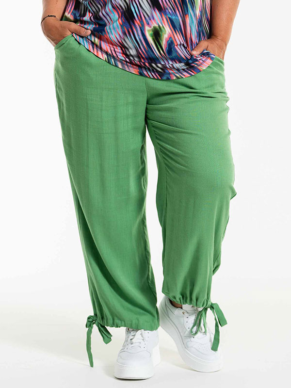 AUGUSTA - Plus Size Bukser fra Gozzip