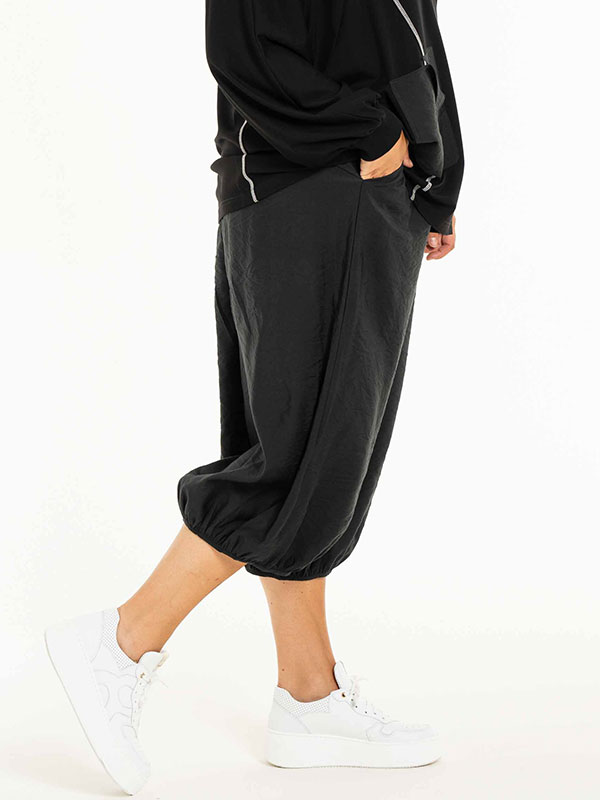 CRISTEL - Plus Size Bukser fra Gozzip Black