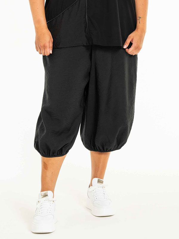 CRISTEL - Plus Size Bukser fra Gozzip Black