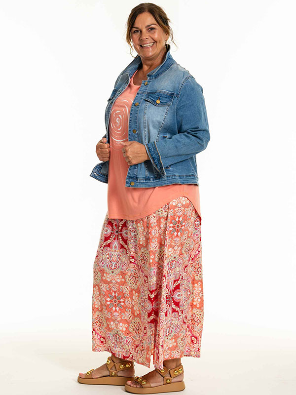 DIA - Plus Size Skjørt fra Gozzip