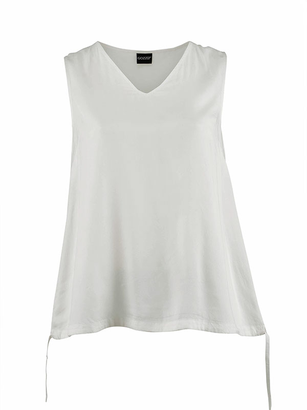 BENE - Plus Size Topp fra Gozzip