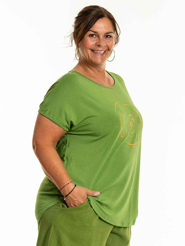 GITTE - Plus Size T-shirt fra Gozzip