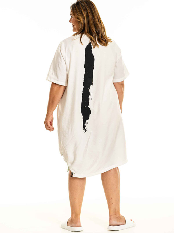 EDLA - Plus Size Kjole fra Gozzip Black