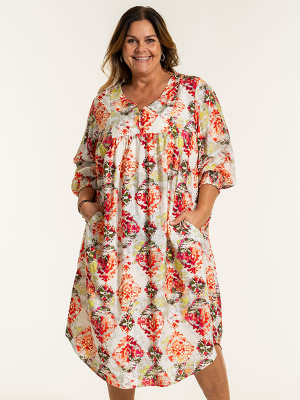 ALICE - Plus Size Kjole fra Gozzip