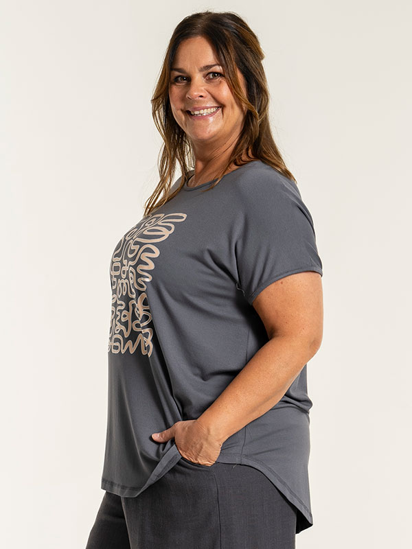 GITTE - Plus Size T-shirt fra Gozzip