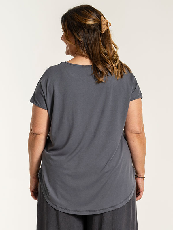 GITTE - Plus Size T-shirt fra Gozzip