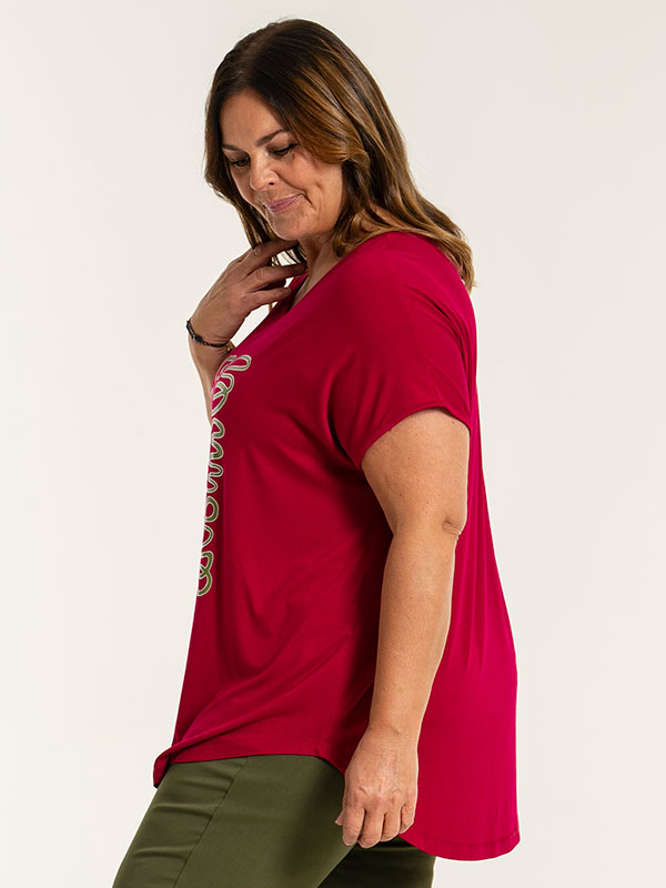 GITTE - Plus Size T-shirt fra Gozzip