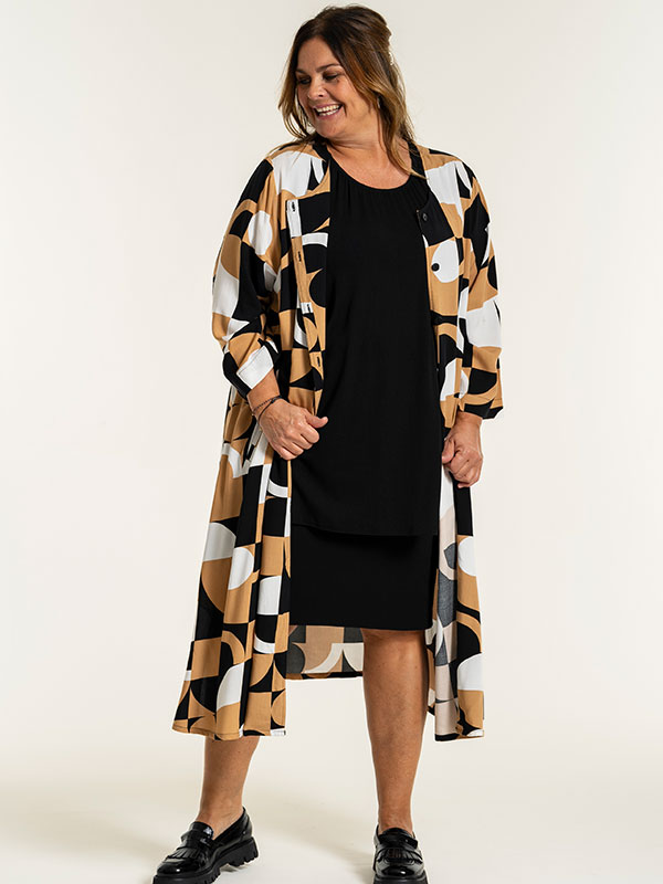 LINETTE - Plus Size Kjole fra Gozzip