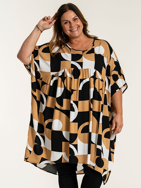 SOFIE - Plus Size Tunika fra Gozzip