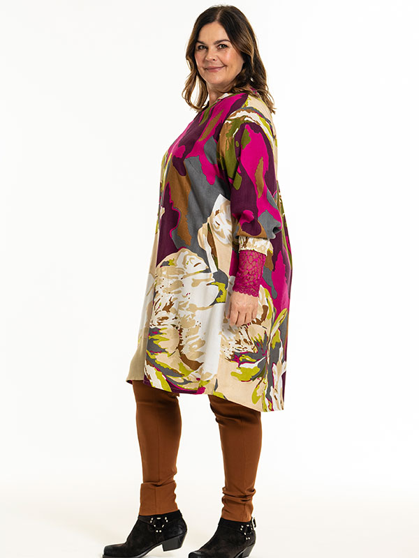 BEBBIE - Plus Size Tunika fra Gozzip