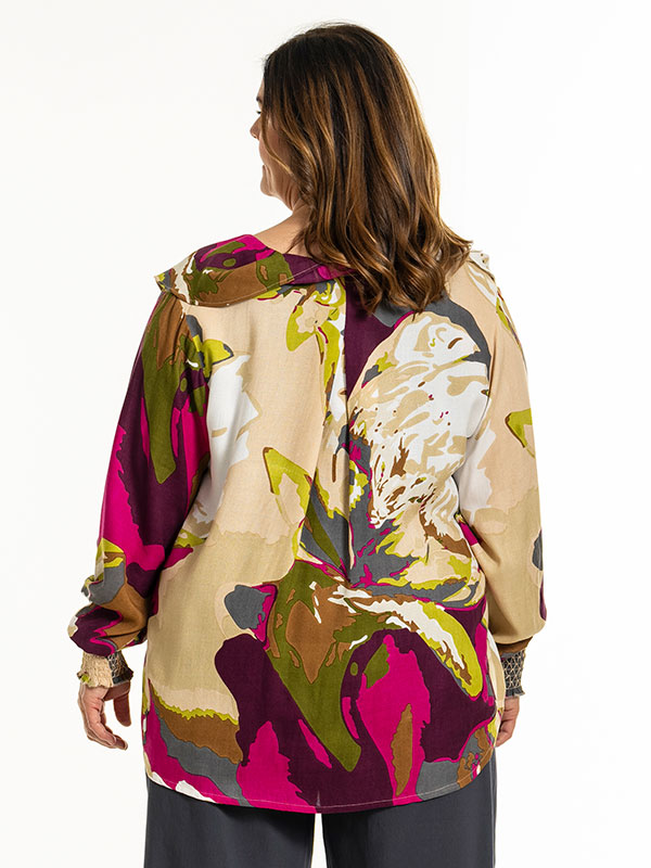 GYTHA - Plus Size Bluse fra Gozzip