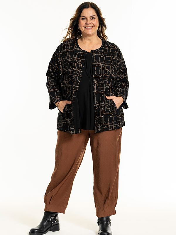 ANNBRIT - Plus Size Skjorte fra Gozzip