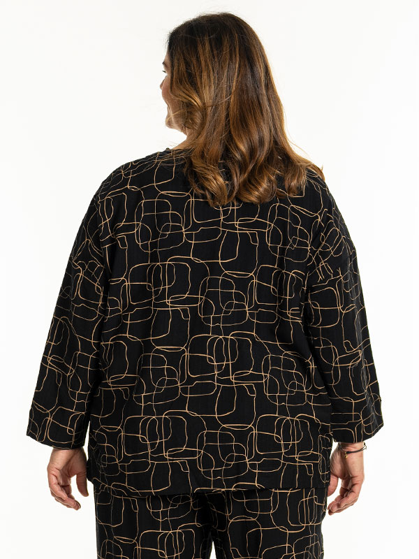 ANNBRIT - Plus Size Skjorte fra Gozzip