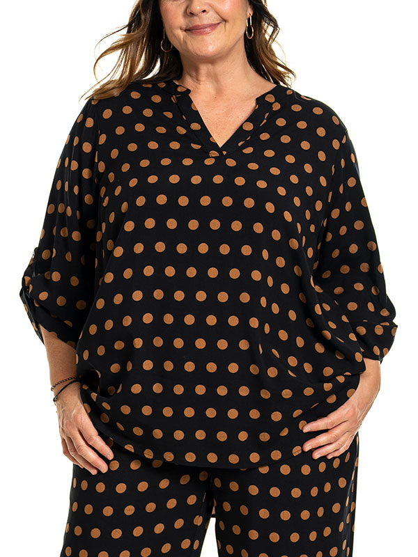 BILLIE - Plus Size Bluse fra Gozzip
