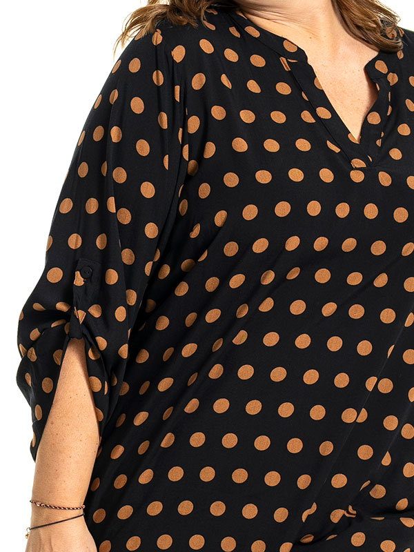 BILLIE - Plus Size Bluse fra Gozzip