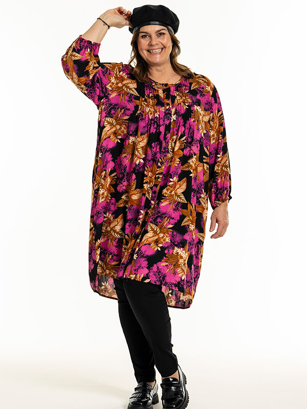 JOHANNE - Plus Size Tunika fra Gozzip