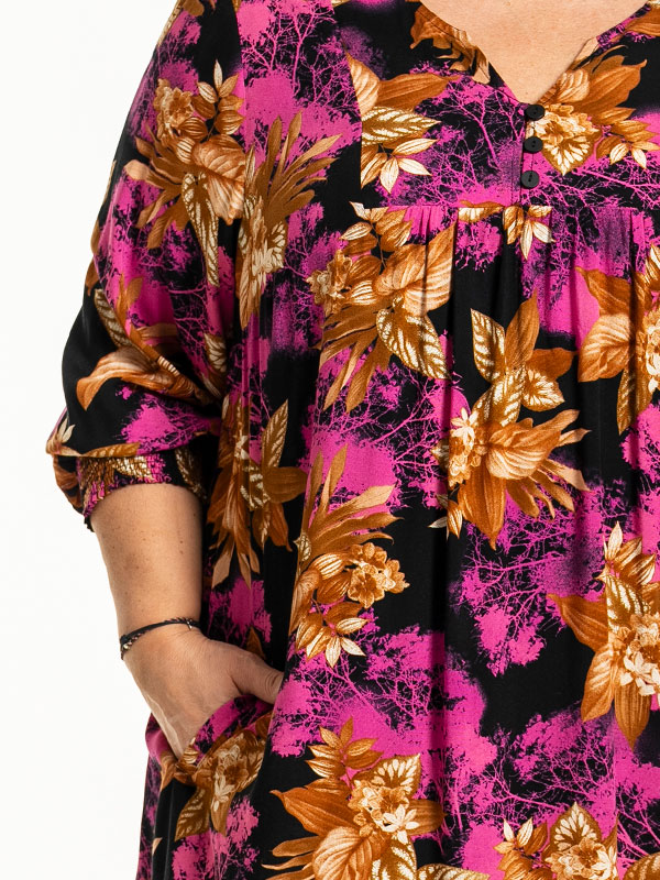ALICE - Plus Size Kjole fra Gozzip