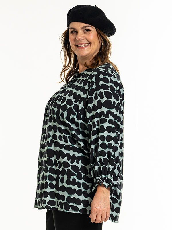 GITHE - Plus Size Bluse fra Gozzip