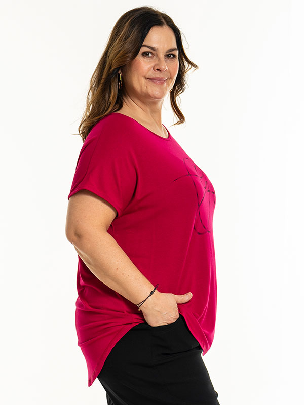 GITTE - Plus Size T-shirt fra Gozzip