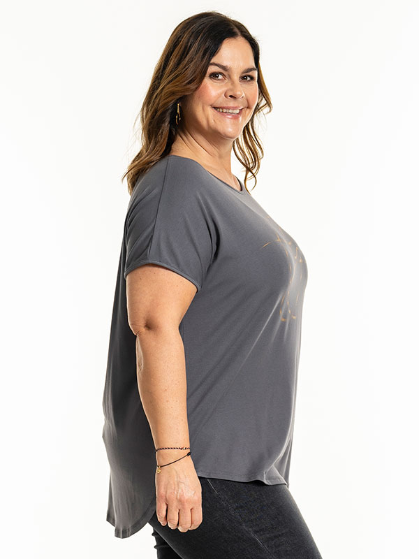 GITTE - Plus Size T-shirt fra Gozzip