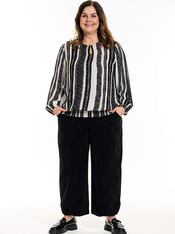 HONEY - Plus Size Bluse fra Gozzip